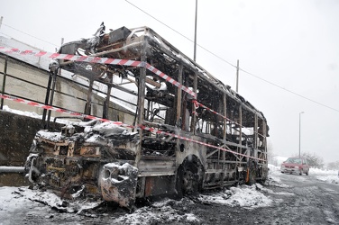 autobus in fiamme alture Molassana