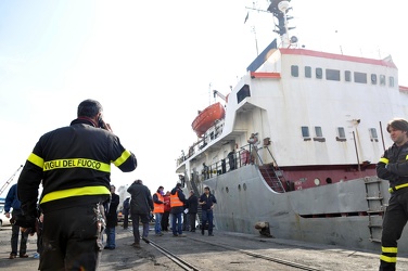 Genova - incidente in porto terminal idroscalo