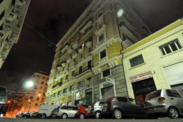 Genova - ragazza cade terrazzo notte