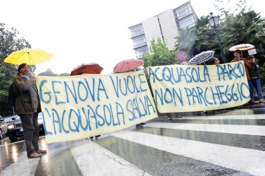 Genova - protesta ambientalisti acquasola