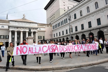 Ge - Carlo Felice - protesta lutto lavoratori