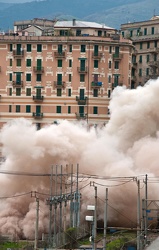 Genova - demolizione stazione elettrica