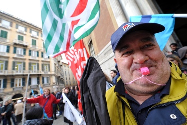 Genova - manifest lavoratori funzione pubblica