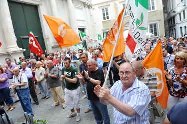 Genova - Piazza delle Vigne - manifestazione PD