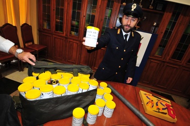 sequestri polizia Ge102010
