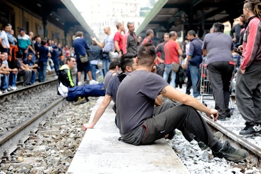 Fincantieri blocco stazione principe