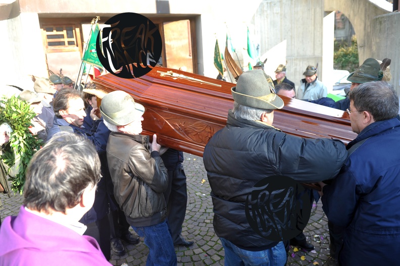 funerale_alpino_Ge30112011-0862.jpg