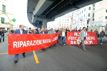 Genova - manifestazione lavoratori fincantieri