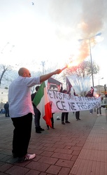 tensione anarchici Forza nuova 15042011