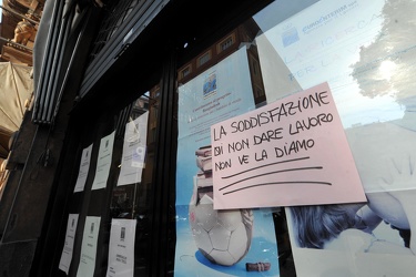 Genova - atti di vandalismo spedifico contro agenzie