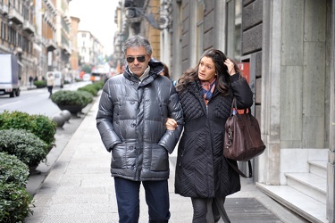 Genova - Andrea Bocelli a spasso con la moglie