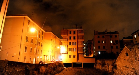 degrado palazzo via giotto 02 10 012