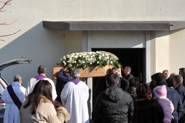 Genova - chiesa Via Giovanni XXIII - funerale maestra