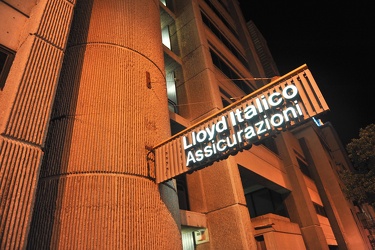 Genova - piazza Dante - uffici lloyd italico assicurazioni