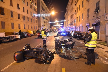 Genova - via rivarolo in prossimit√† di Teglia - incidente morta