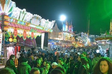 Genova - festa di Santo Stefano - il luna park