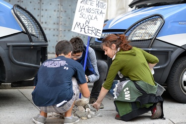 Genova - manifestazione studenti medi