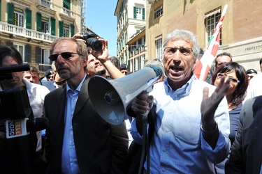 Genova - manifestazione lavoratori gruppo finmeccanica