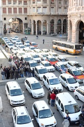 Genova - manifestazione taxisti