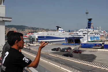 Genova - terminal traghetti - partenze per barcellona