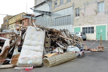 Genova - rifiuti smaltiti in maniera irregolare in porto