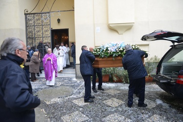 Genova - chiesa di Apparizione - funerale donna strangolata dal 