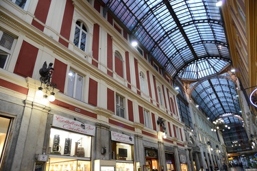 Genova - civico 5 via Roma - ristrutturata facciata interna su g