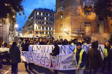 Genova - quarto giorno di sciopero lavoratori amt - si uniscono 