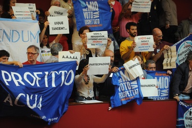 protesta comitati sala rossa Ge11062013