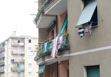 Genova, Rivarolo - tragedia in Via Piombelli - muore bambino di 