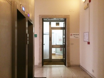 Genova - Via XX Settembre 21 - sede centro fiduciario banca cari