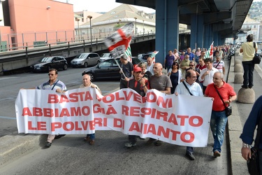 corteo amianto 