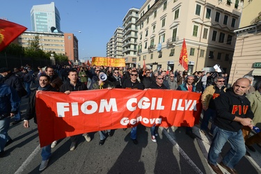 corteo fiom cornigliano Ge31102014