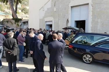 Genova - chiesa San Siro Nervi - funerale avvocato Bacigalupo