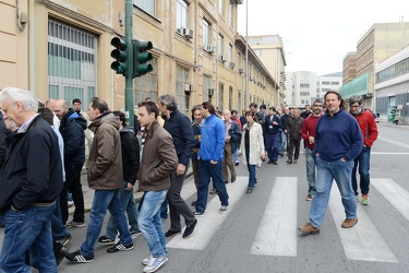 Genova Sestri Ponente - un'altra manifestazione dei lavoratori d