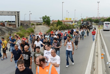 Genova - manifestazione corteo lavoratori ILVA