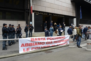 Genova - mattinata di manifestazioni nel centro del capoluogo