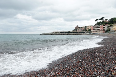 Genova Strula, foce torrente, sotto via del Tritone