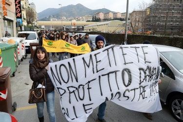 Genova Sestri Ponente, Borzoli - manifestazione popolare contro 