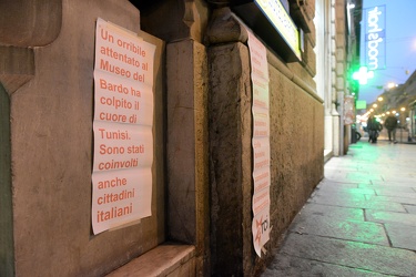 Genova - via XX Settembre - cartelli in solidariet√† al popolo t