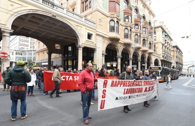 corteo lavoratori contro Tursi 26112015