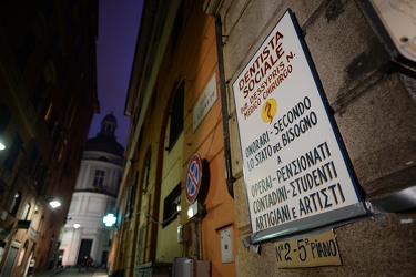 Genova, via San Giorgio - dentista sociale 