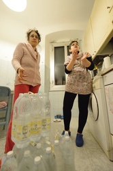 Genova - via del Campasso - famiglia senza acqua causa inquilini