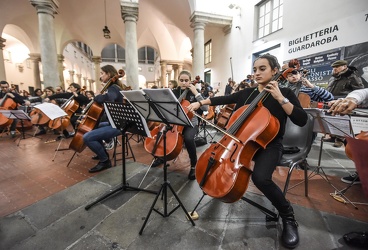 flash mob violoncellisti ducale 122015-4938