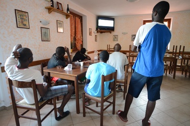 Genova, Campo Ligure - agriturismo Bertin che ospita 31 migranti