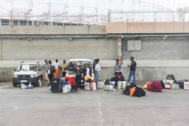 migranti fiera genova