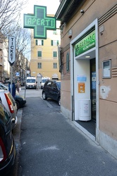 Genova - via G B De Albertis - rapina in farmacia