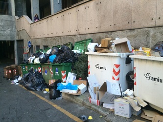 Genova - la situazione spazzatura il primo gennaio 2015