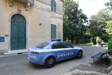 Genova Nervi, capolungo - furto di una decina di opere pittorich