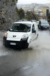 Genova, maltempo pioggia e qualche piccolo disagio sulle strade 